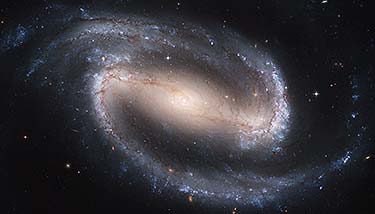 [Barred_spiral_galaxy_NGC_1300.jpg]