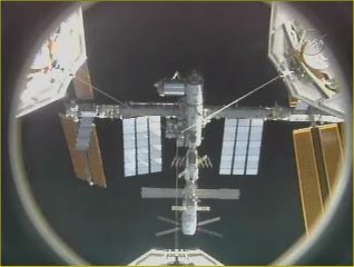 [ISS+from+STS-124+Pre-Dock.jpg]