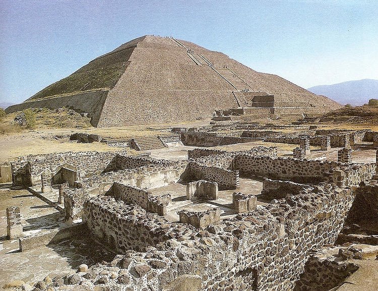 [teotihuacan3.jpg]