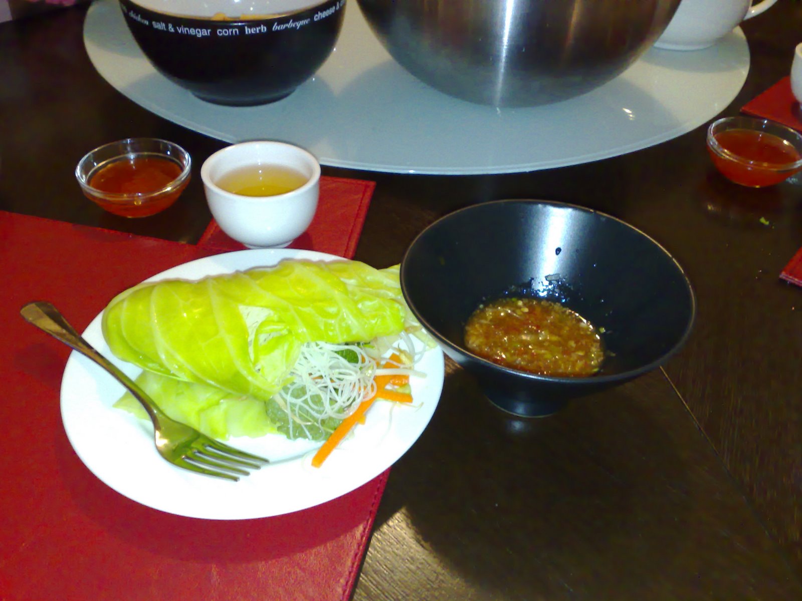 [Cabbage+Wrapped+Vegtables+&+Noodles.jpg]