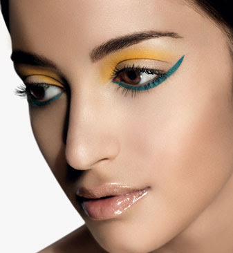 indian eyes makeup. makeup in india.