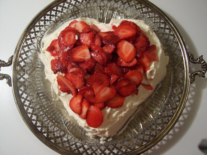 [Valentine+cake.JPG]