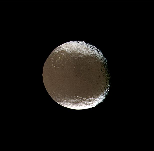 [Iapetus_Cassini_Regio.jpg]