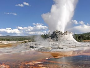 [Parque+Nacional+Yellowstone,+USA.jpg]