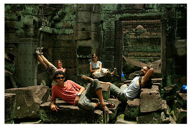 [Angkor_post4.jpg]