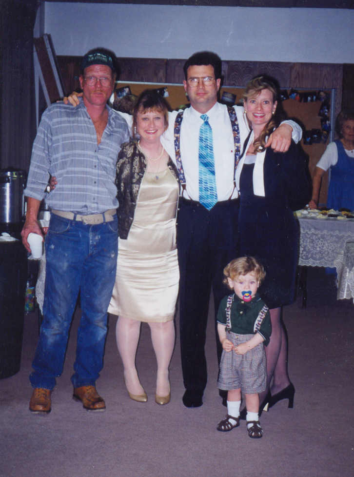 [with+Rusty+and+Rick+and+Alex+May+27,+1999.jpg]
