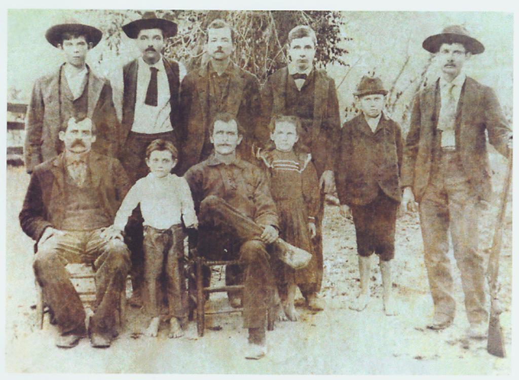 [d.h.+hardy+uncles,+brothers,+and+cousins+2.jpg]