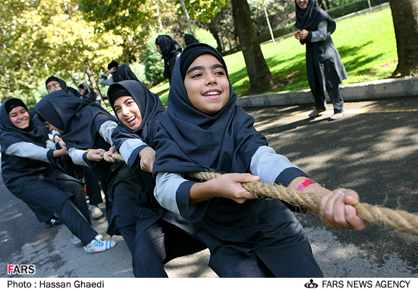 [Irani+girls+against+poverty.jpg]