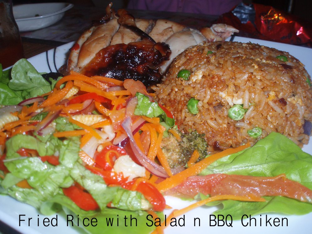 [Fried+Rice+with+Salad+n+BBQ+Chicken.jpg]