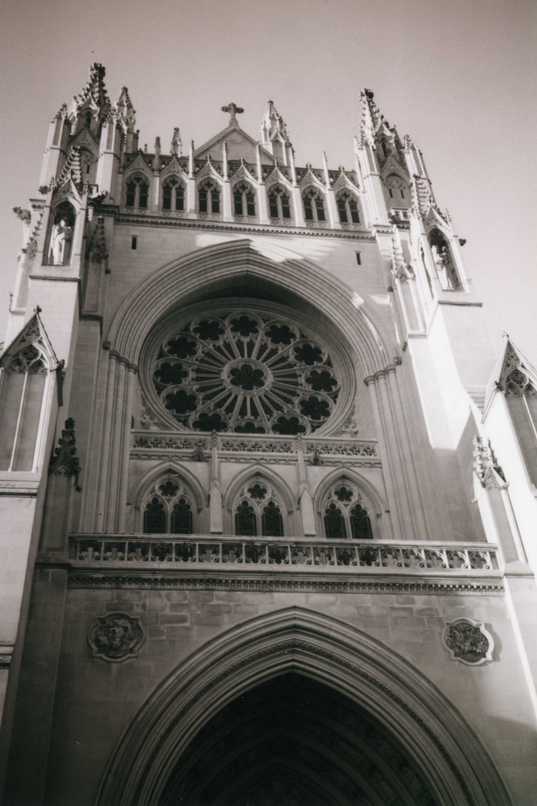 [National+Cathedral+Nov+2002.jpg]