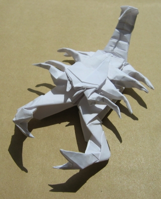 [origami-scorpion-lang.jpg]
