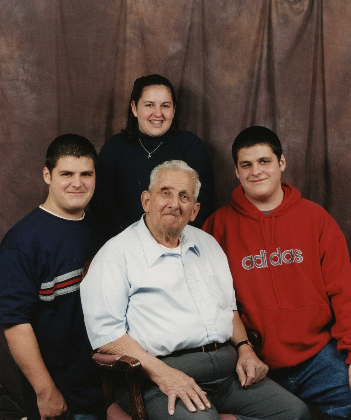 [Grandpa+Harris+and+Fortune+Kids+December+2002.JPG]