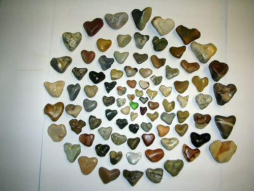 [stone+hearts.jpg]