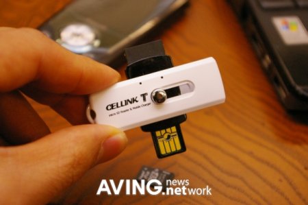 [Cellink+USB+microSD+memory+card+reader.jpg]