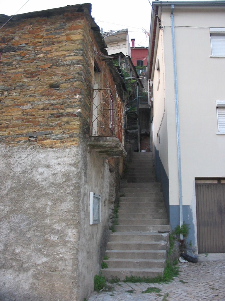 [escadas1.jpg]