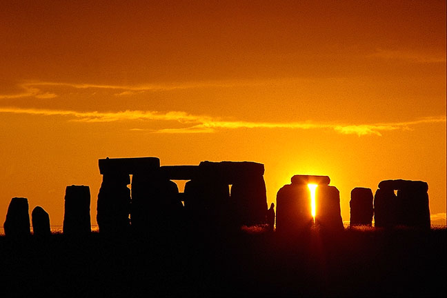 [stonehenge_sunset_big.jpg]