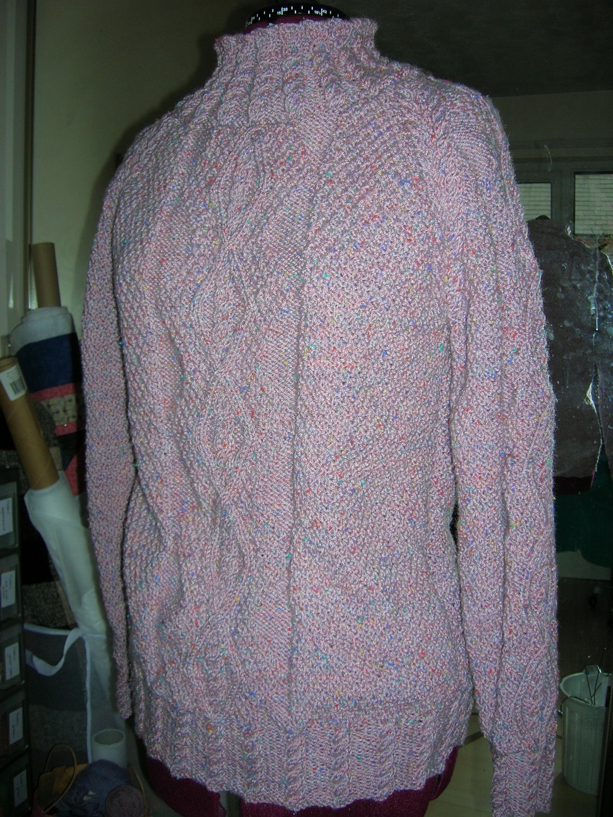 [knitting+186.jpg]