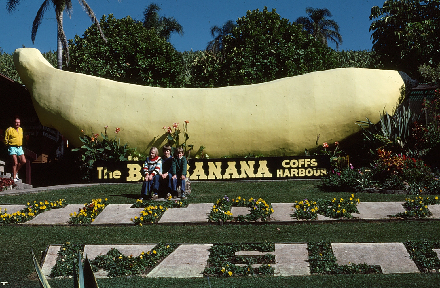 [big+banana+1979.JPG]