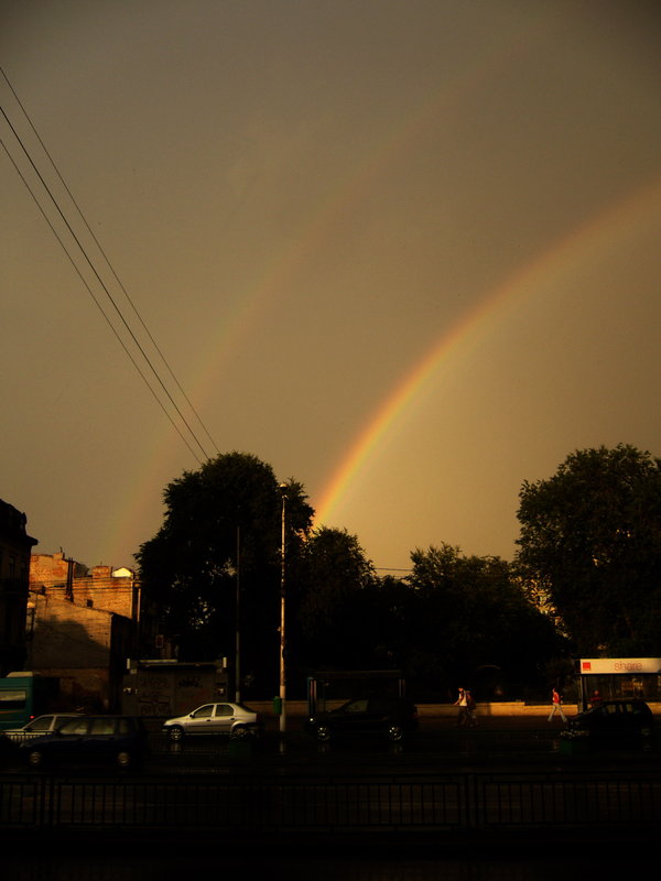 [rainbow_part_II_by_IubireVsIndiferenta.jpg]