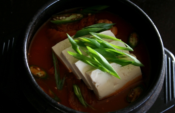[Vegetarian+soup+with+Tofu+TINY.jpg]