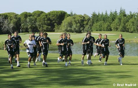 [Real_Madrid_en_el_Algarve.jpg]