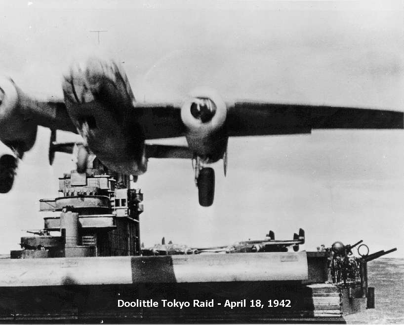 [B-25_Taking_off_carrier_frontal_view.jpg]