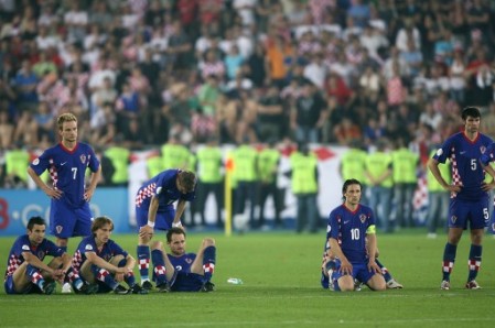 [1163439310-soccer-uefa-european-championship-2008-quarter-final-croatia-v-turkey.jpg]