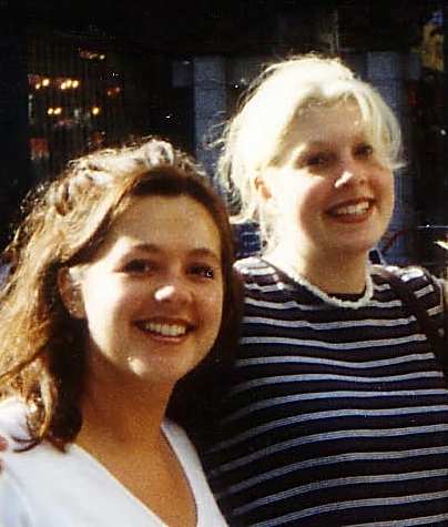 [Natalie+and+Hillary+in+San++Francisco+1998ish.jpg]