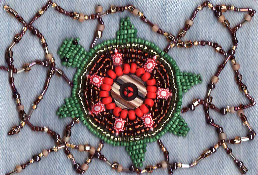 [n_bead_embroidered_turtle_a.jpg]