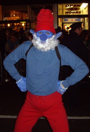 [papa_smurf_costume.jpg]