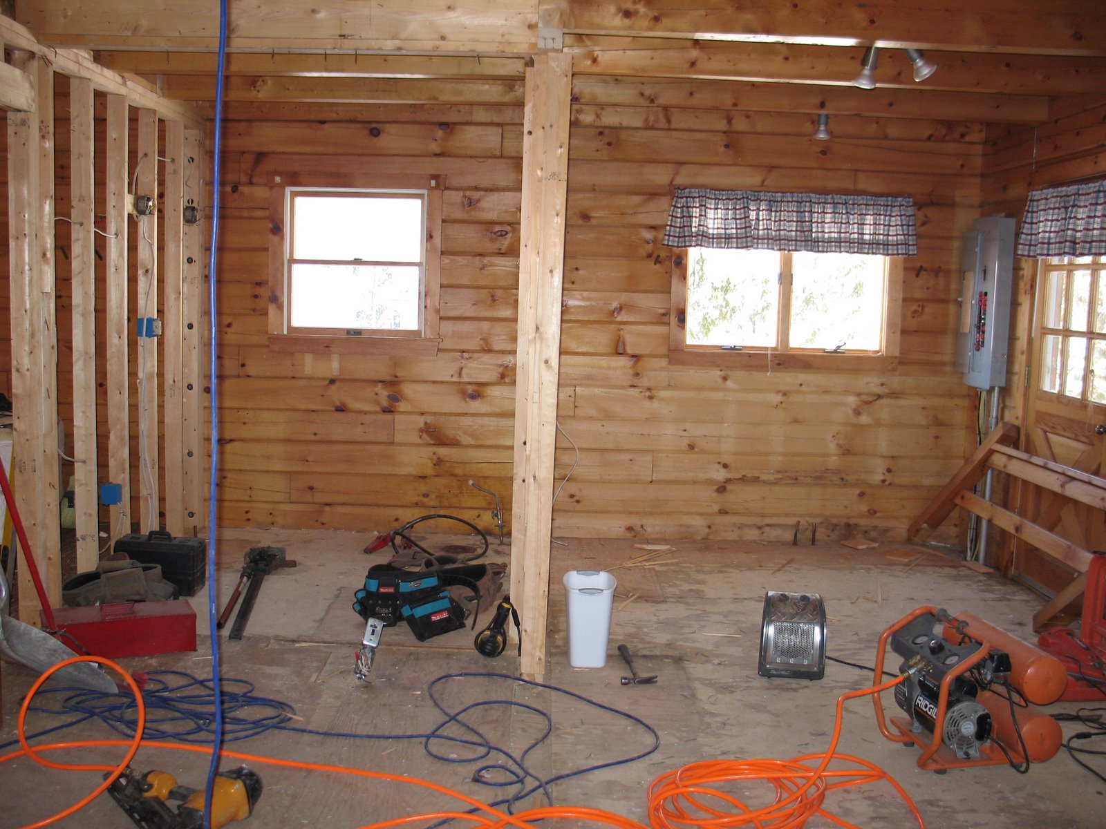 [Camp+bathroom+kitchen+BEFORE+pictures.JPG]