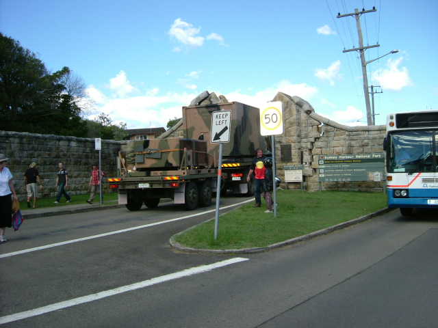 [North+Head.Army+truck.29.04.07.B.JPG]