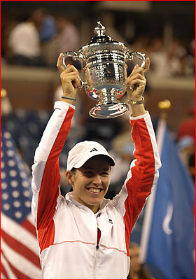 [Henin+-+2007+US+Open+Women's+Champion.jpg]