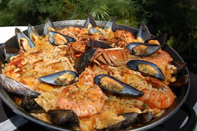 [seafood+paella+2.jpg]