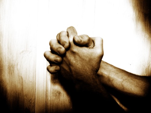 [man+prayer.jpg]