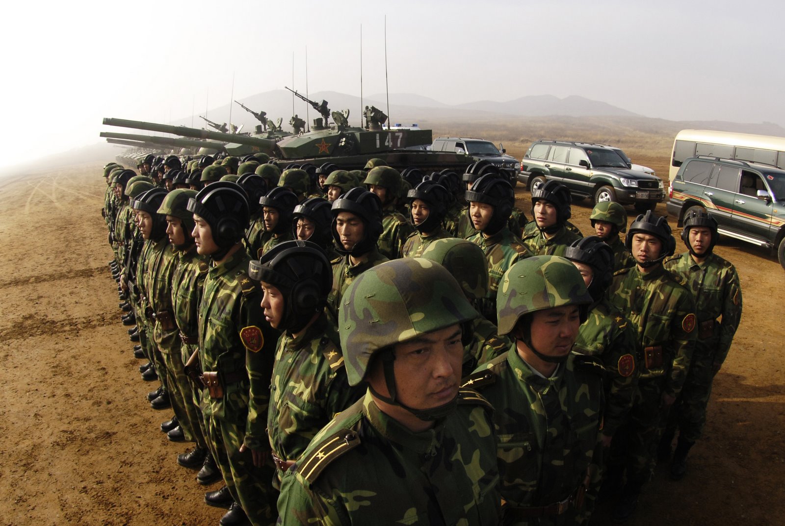 [PLA_Soldiers_Shenyang.jpg]