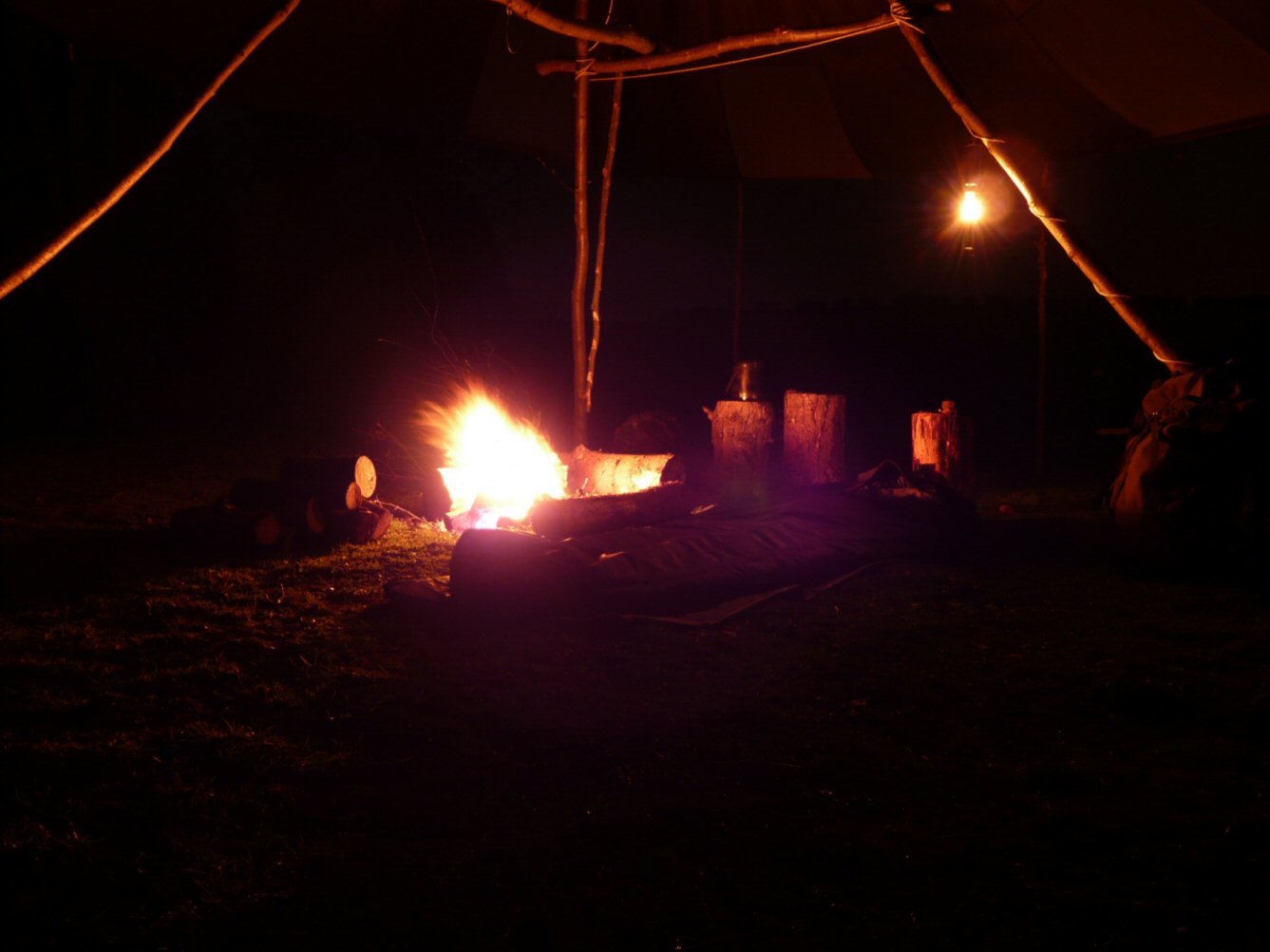 [Assington+camp-night.JPG]