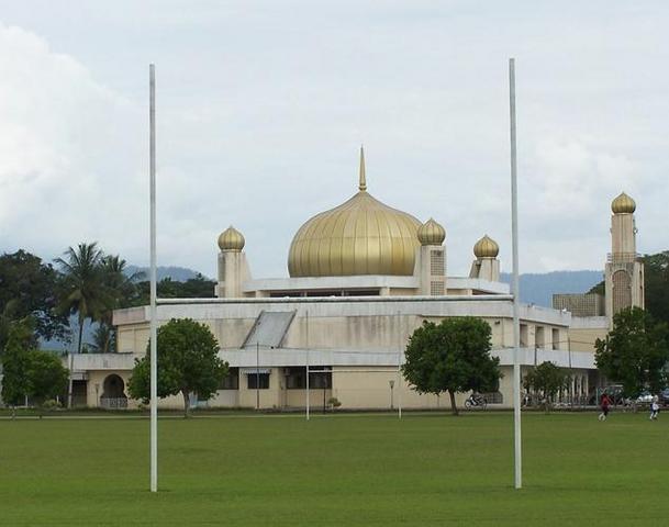 [Rugby-Field-Mosque.jpg]