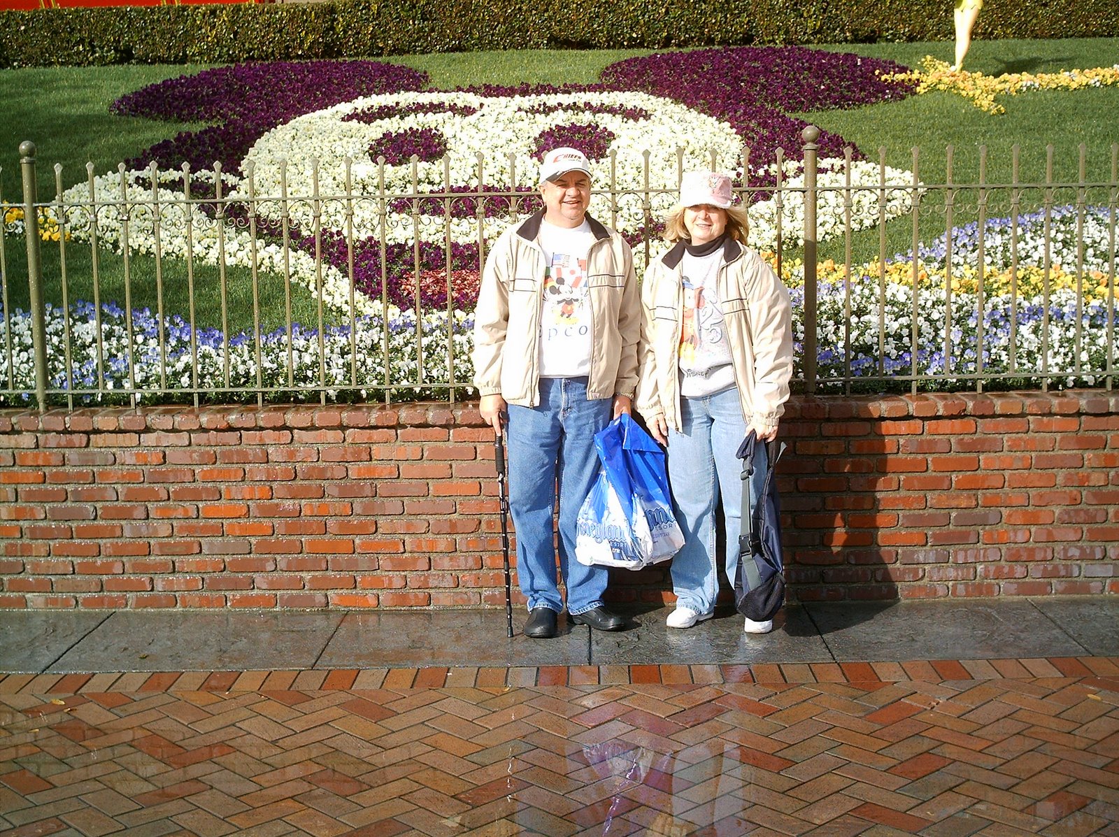 [Disneyland+2008+012.jpg]