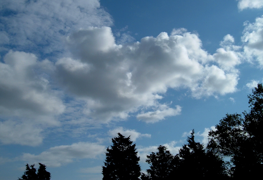 [Cloudy+Blue+Sky.jpg]