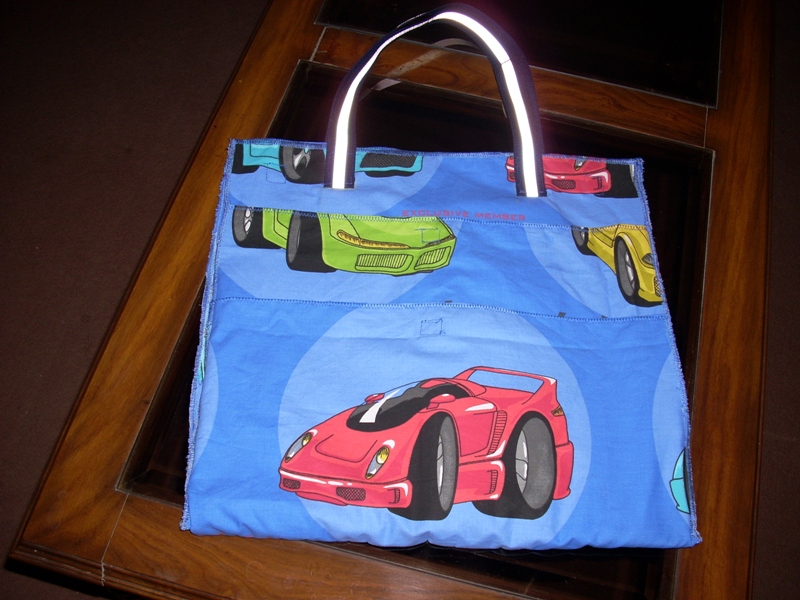 [car+crayon+bag+(2).JPG]