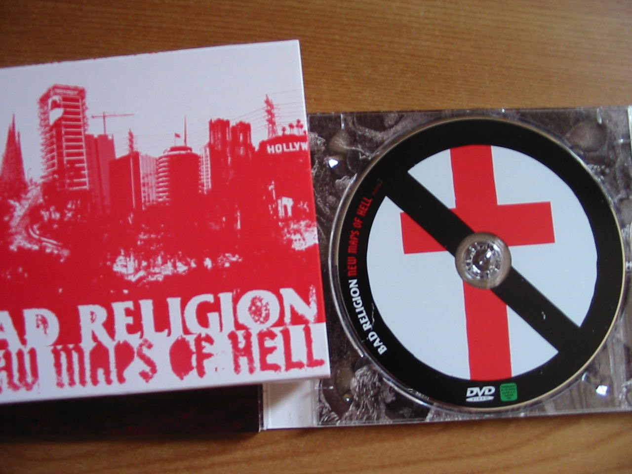 [00-bad_religion-new_maps_of_hell-(dvd)-2008.jpg]