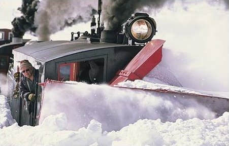 [snow_train_5.jpg]