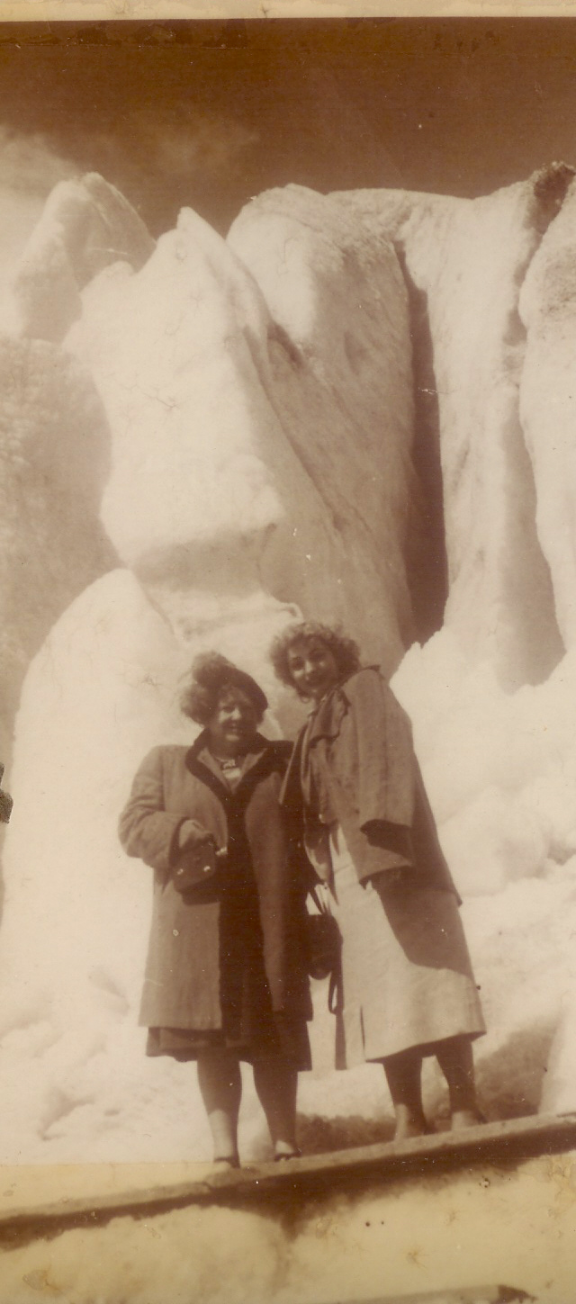 [Alice+and+Joan+Schiavon+on+the+Rhone+Glacier,+September+2,+1950.jpg]