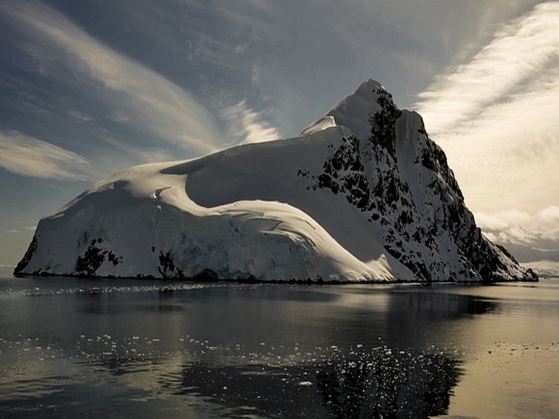 [antarctic_scenery159pop.jpg]