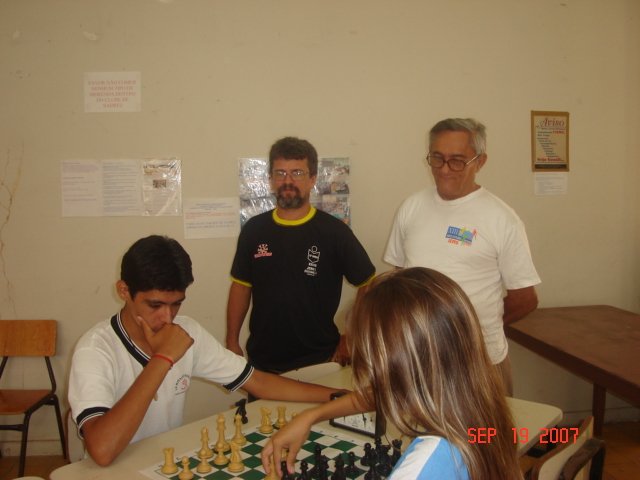 [xadrez+relampagao+jerns+2007+09+057.jpg]