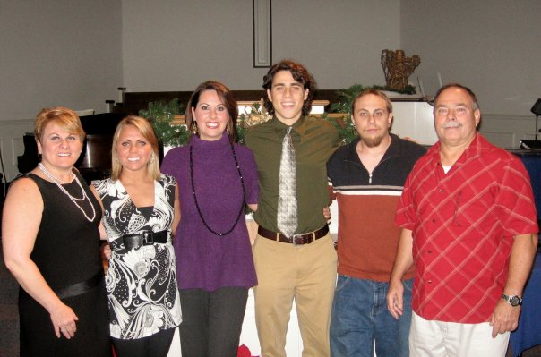 The Estrada Family Dec-2007