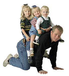 [father-and-3-daughters.jpg]