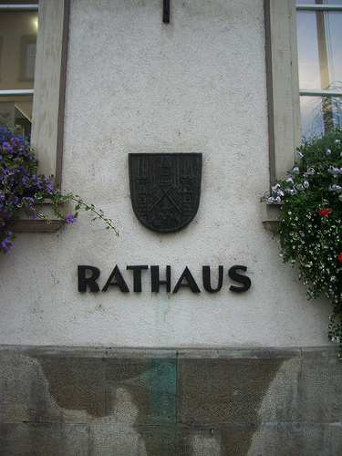 [17+rathaus.jpg]
