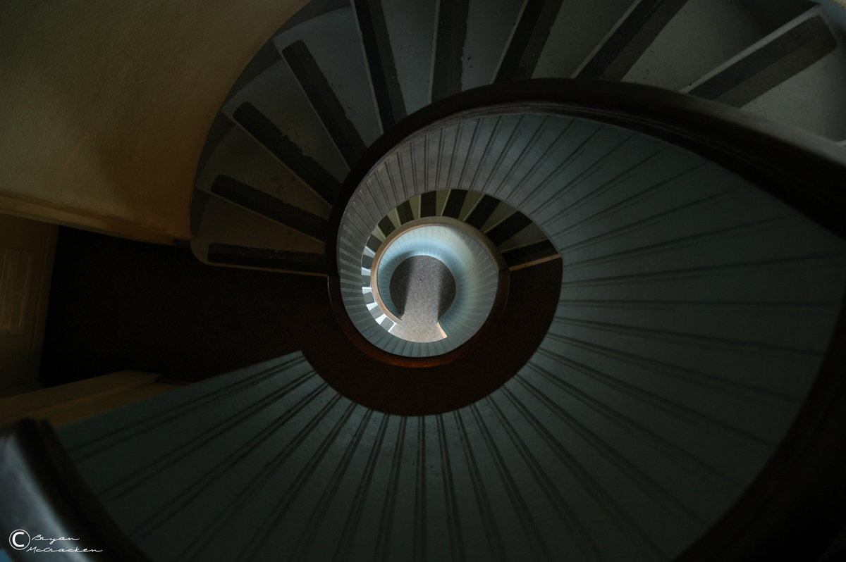 [Spiral+Staircase.jpg]